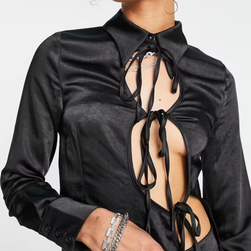 NEW Collusion Cutout Top Size 2